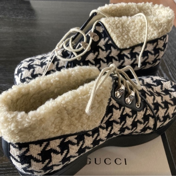 Gucci Houndstooth Lace up Bootie in White NEW IN BOX - Picture 13 of 13